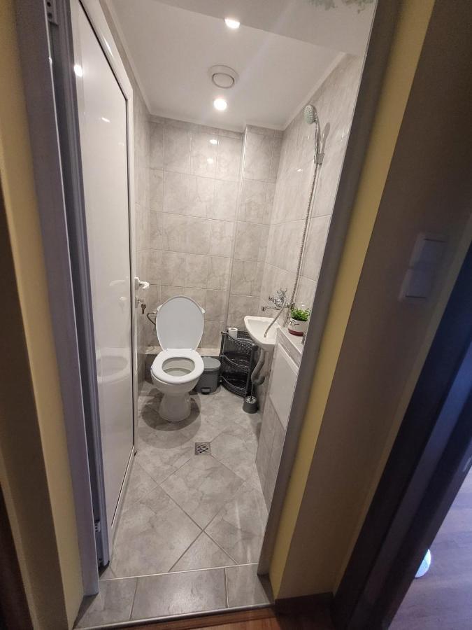 Roma Hostel Βάρνα Εξωτερικό φωτογραφία