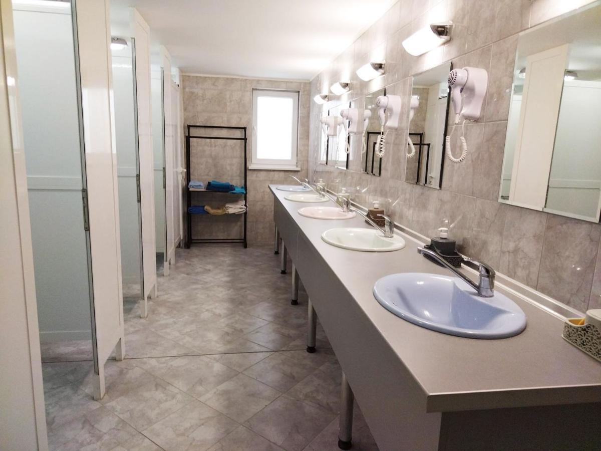 Roma Hostel Βάρνα Εξωτερικό φωτογραφία