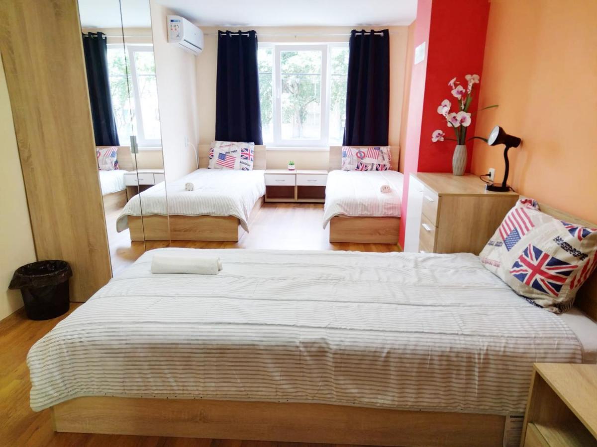 Roma Hostel Βάρνα Εξωτερικό φωτογραφία