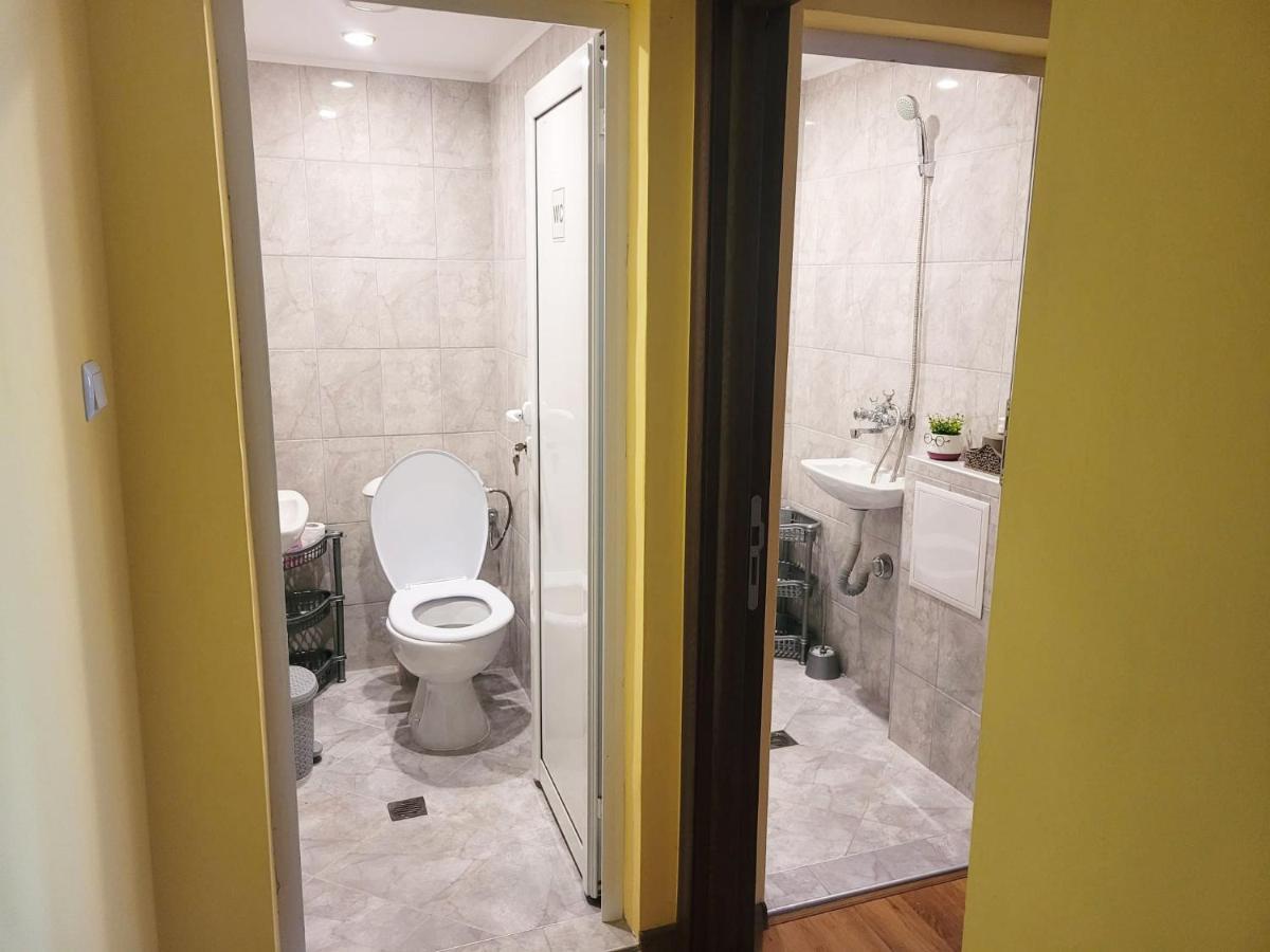 Roma Hostel Βάρνα Εξωτερικό φωτογραφία