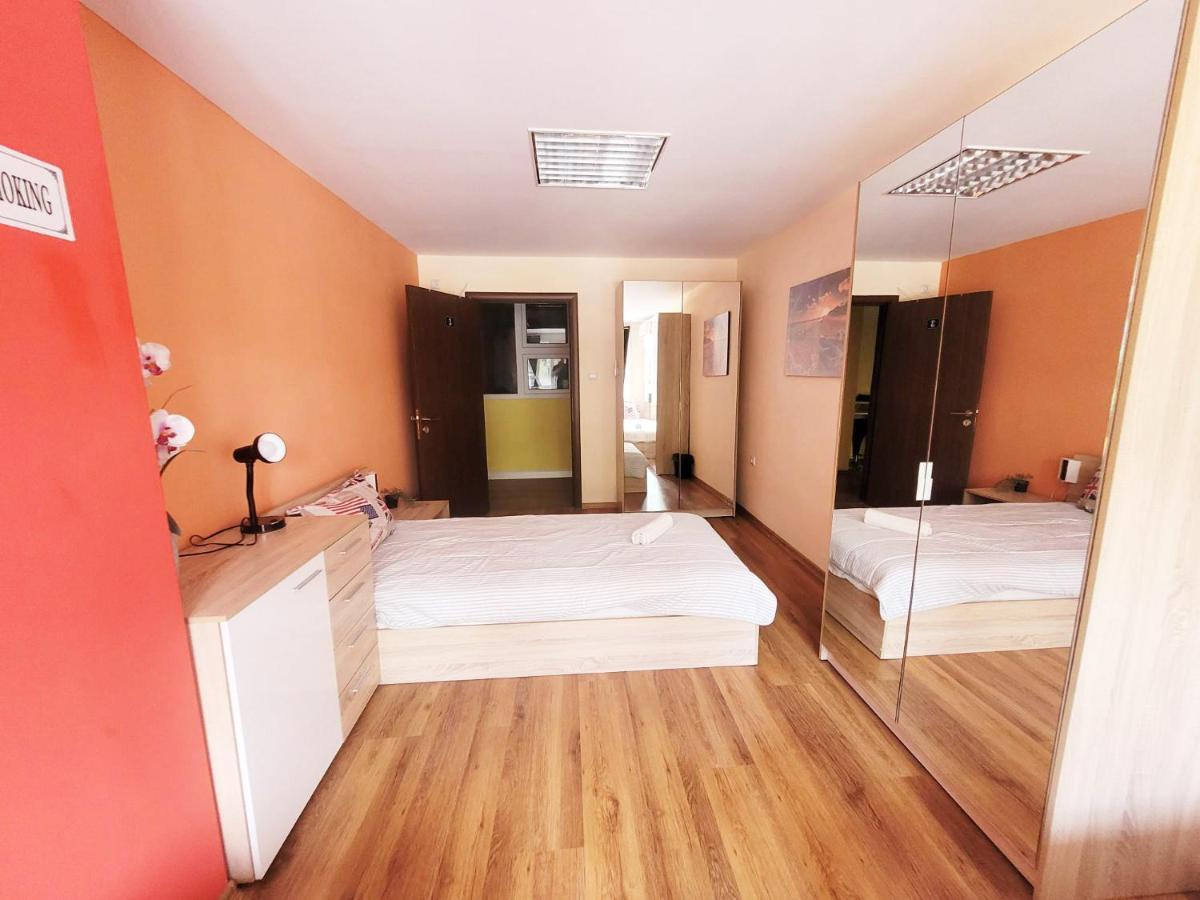 Roma Hostel Βάρνα Εξωτερικό φωτογραφία