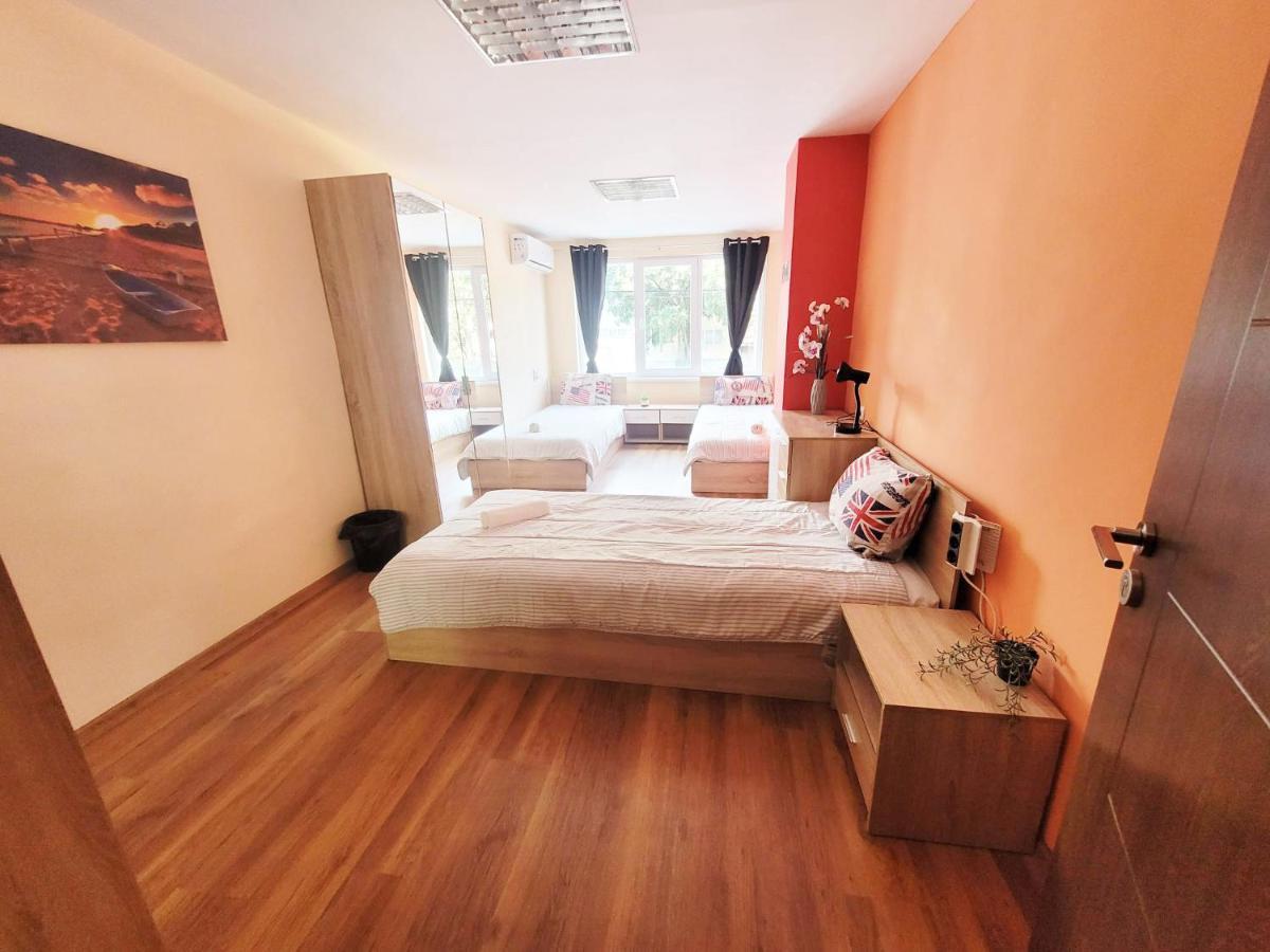 Roma Hostel Βάρνα Εξωτερικό φωτογραφία