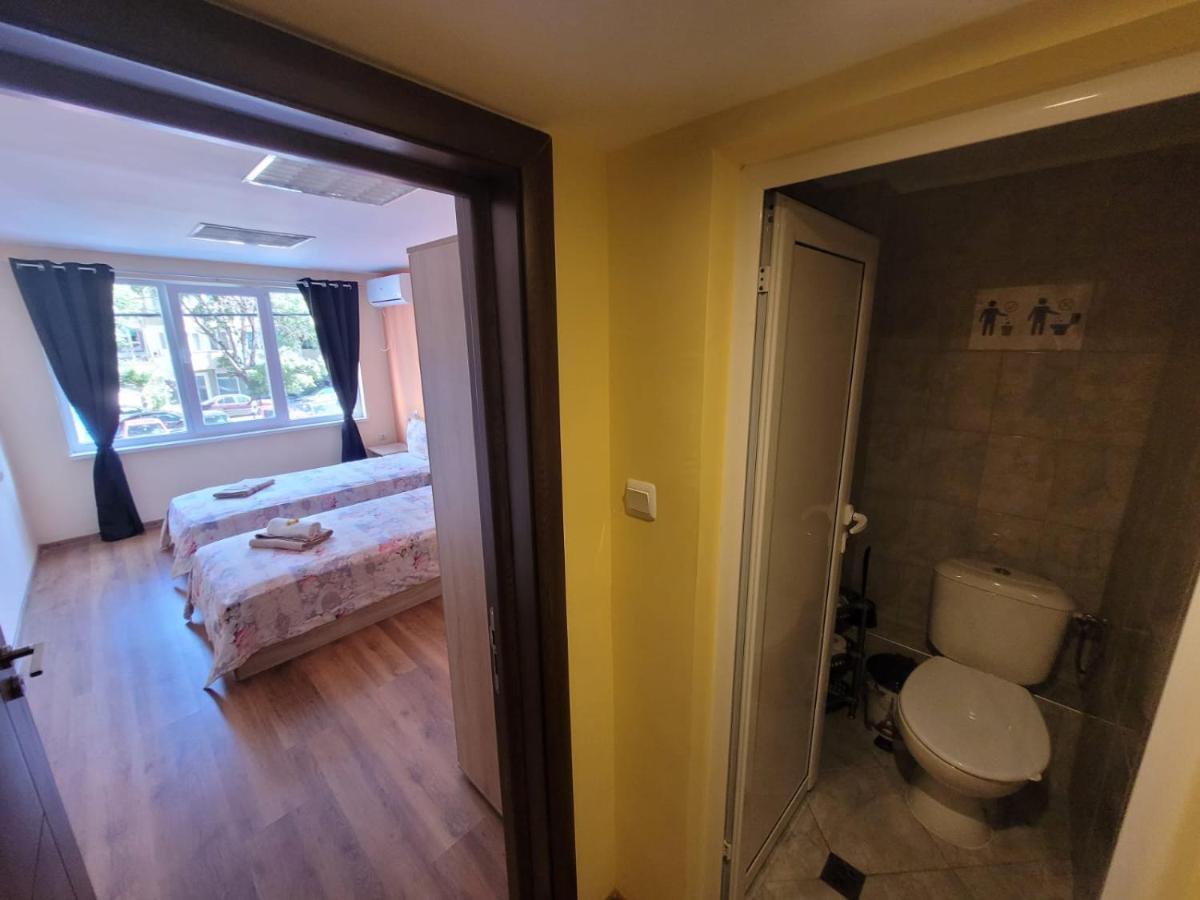 Roma Hostel Βάρνα Εξωτερικό φωτογραφία